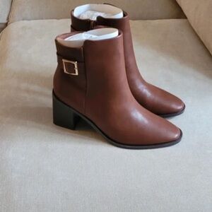 Elegant Brown Leather Ankle Boots with Buckle